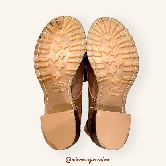 Frye Sabrina 6G GLAM Metallic Glittery Tan Combat Block Heel Lace Up Ankle Boot - Picture 15 of 16